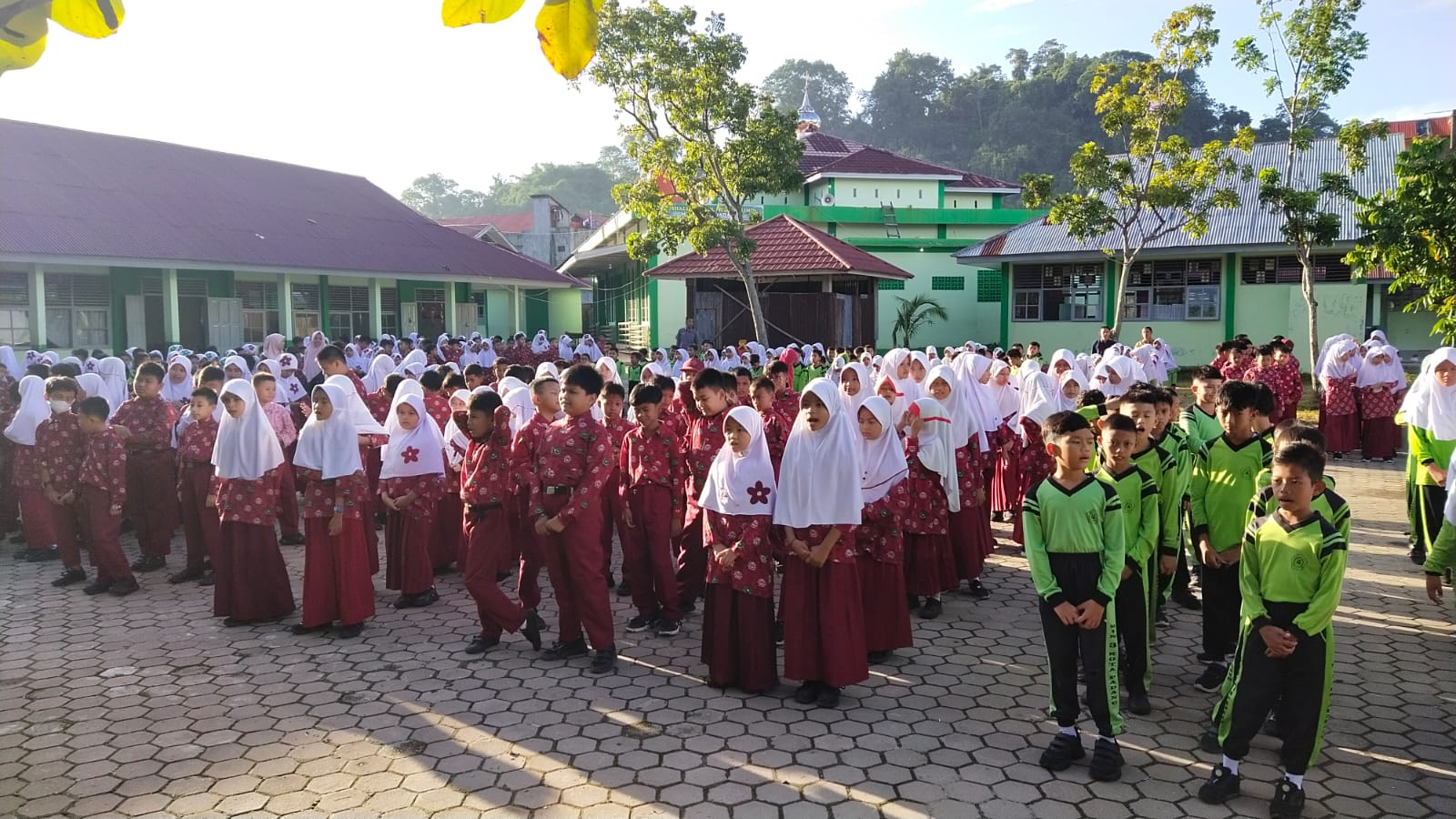 Gedung Madrasah 4 ulang